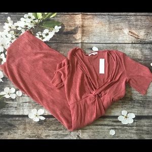 all in favor dolman plissé midi dress